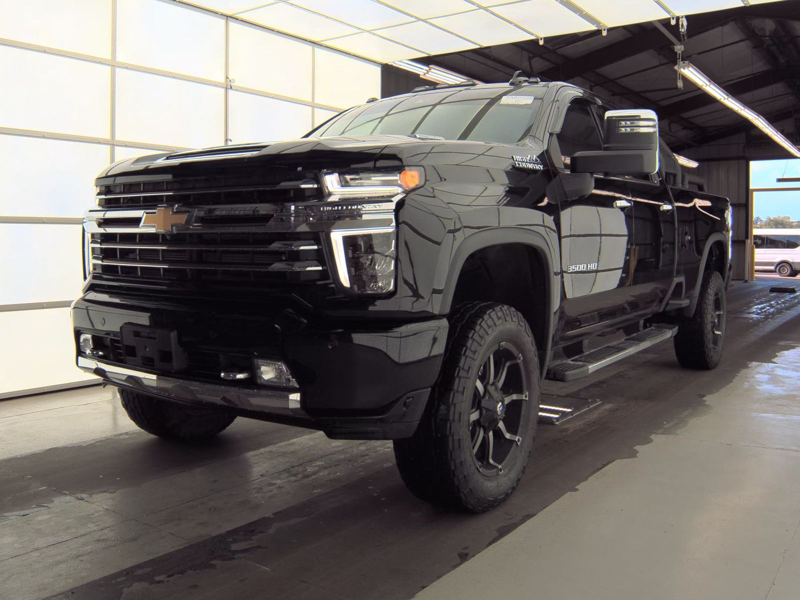 2022 Chevrolet Silverado 3500HD High Country AWD
