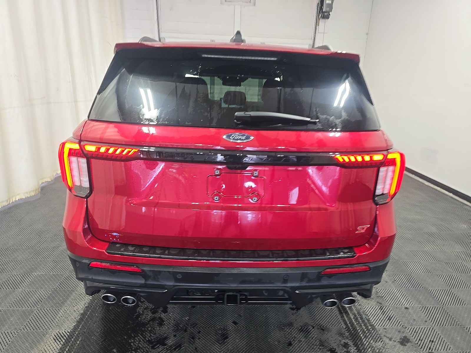 FORD EXPLORER - 6