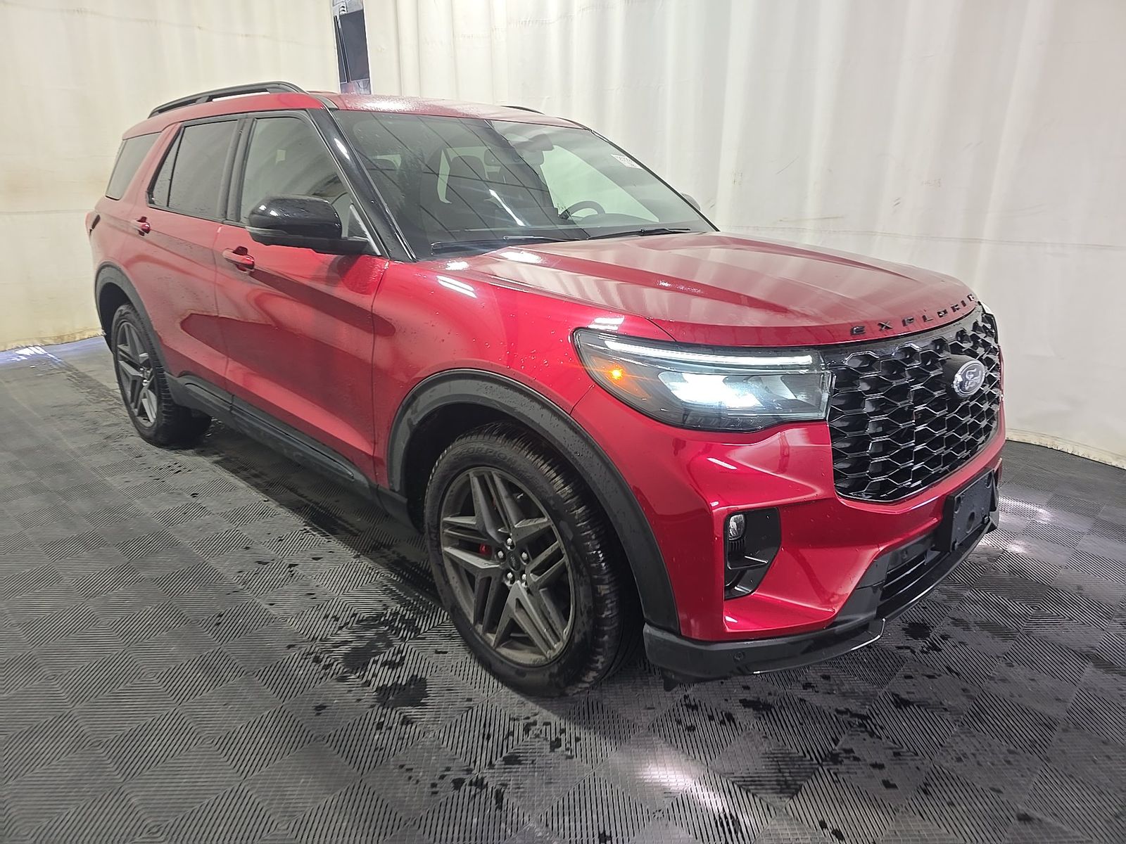 FORD EXPLORER - 4