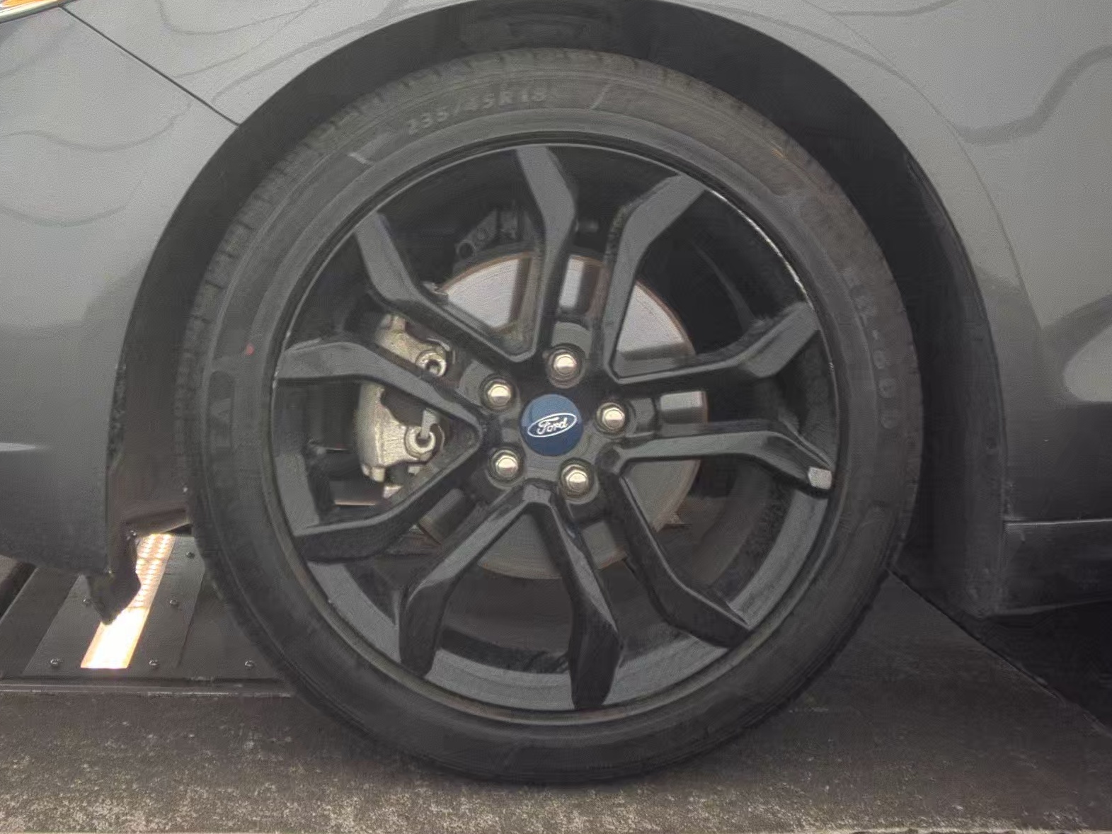 FORD FUSION - 10