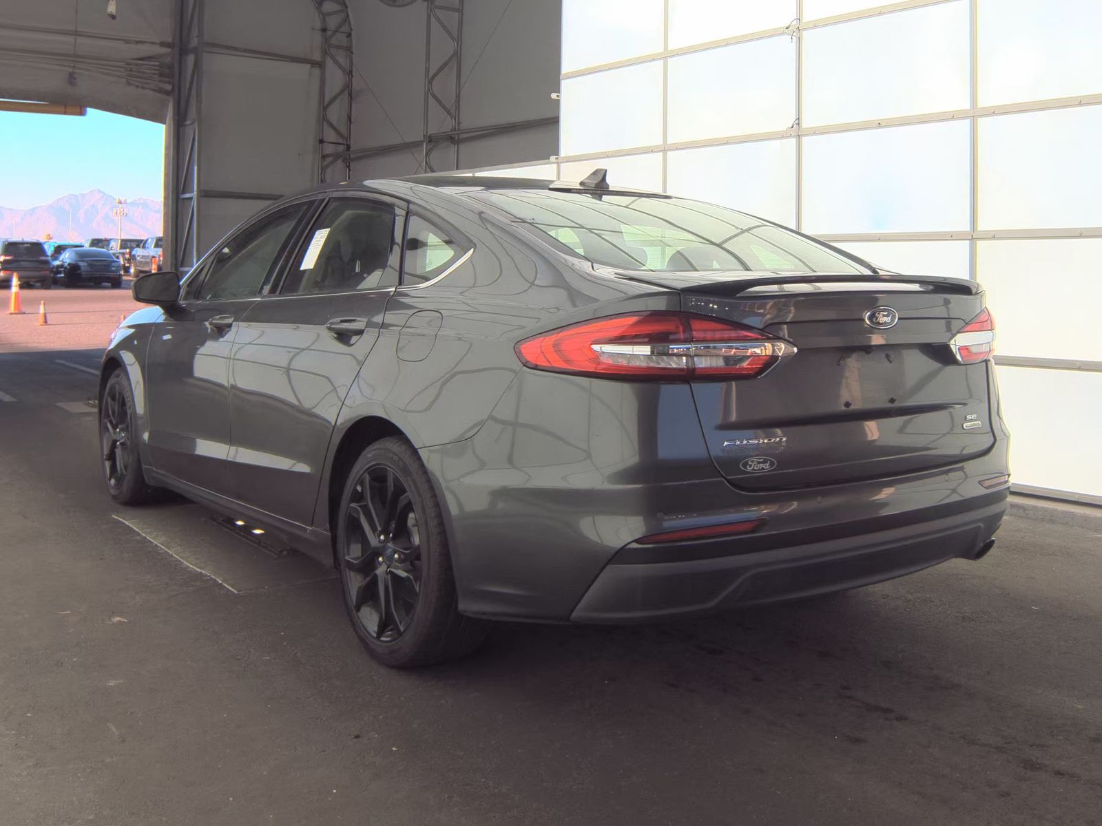 FORD FUSION - 9