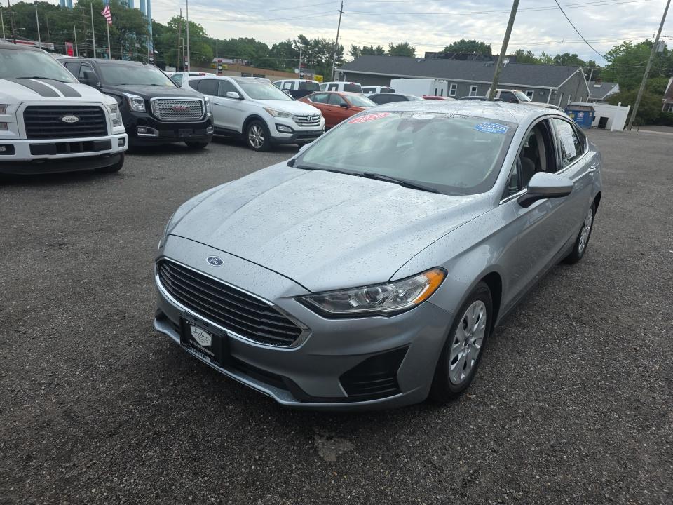FORD FUSION - 1