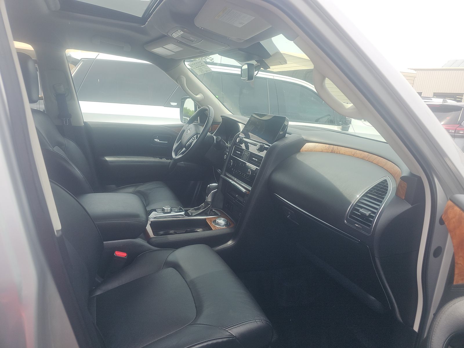 NISSAN ARMADA - 9
