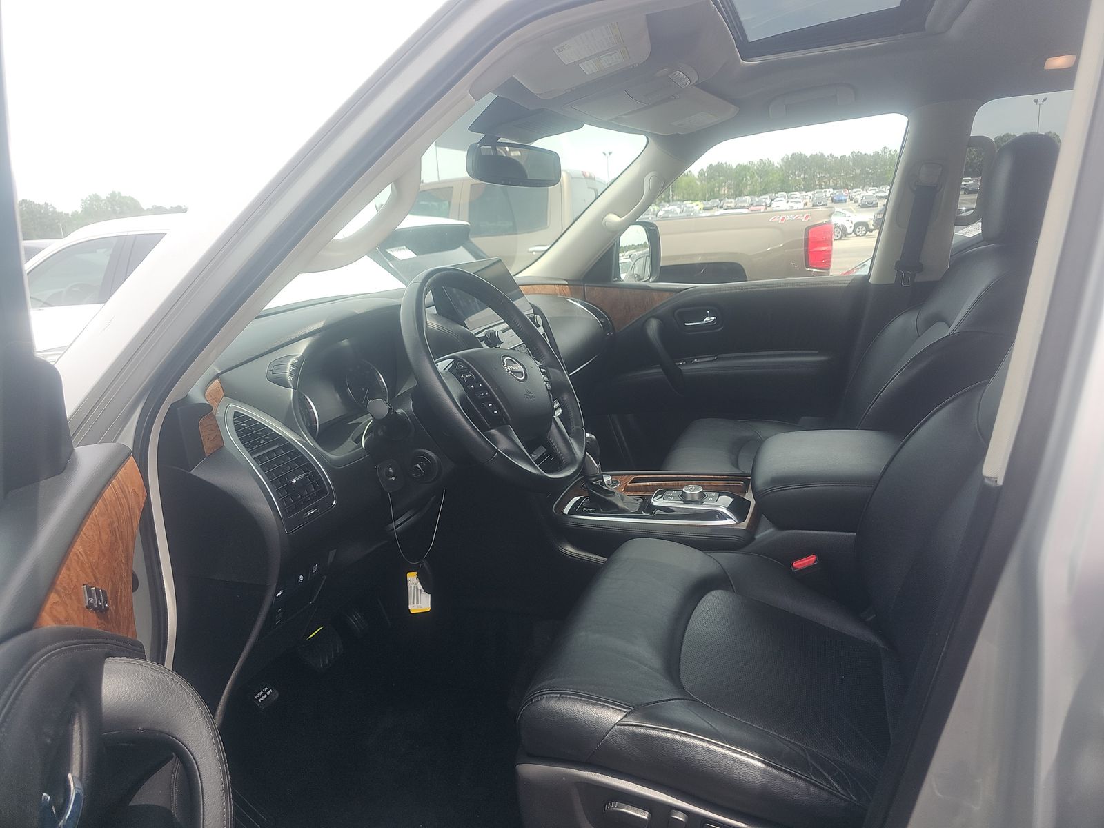 NISSAN ARMADA - 8