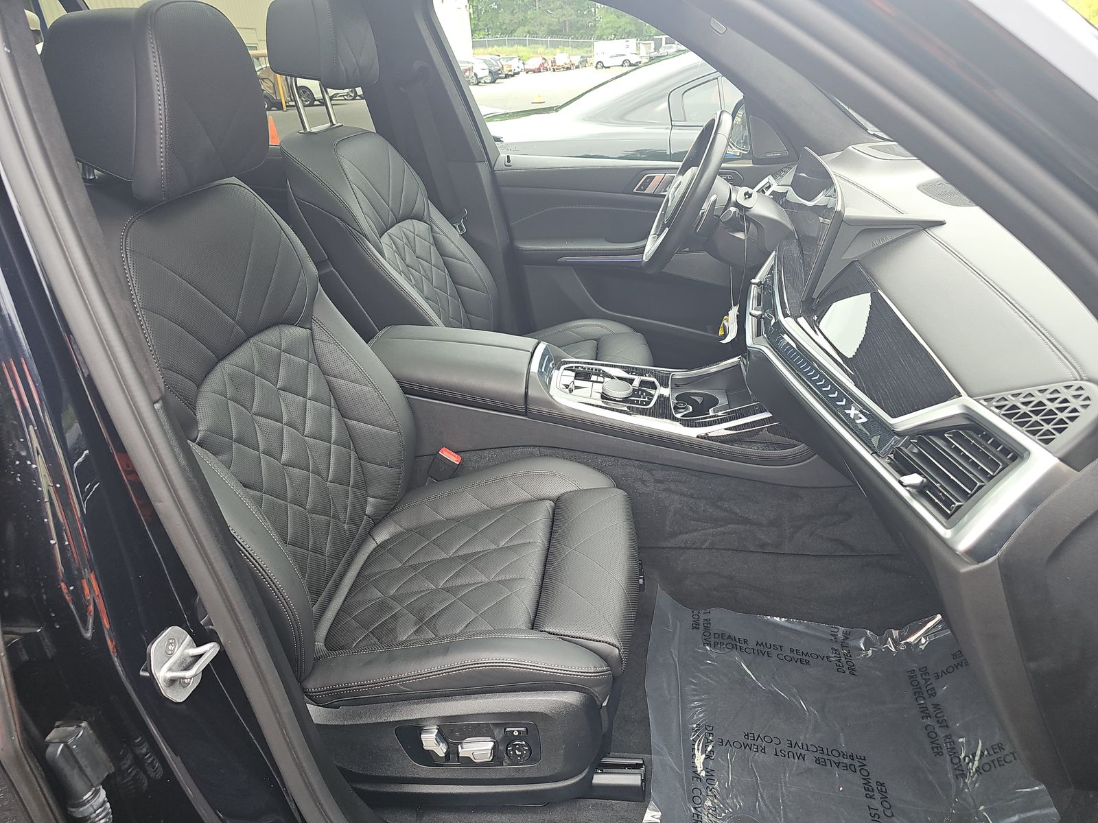 2023 BMW X7 xDrive40i AWD