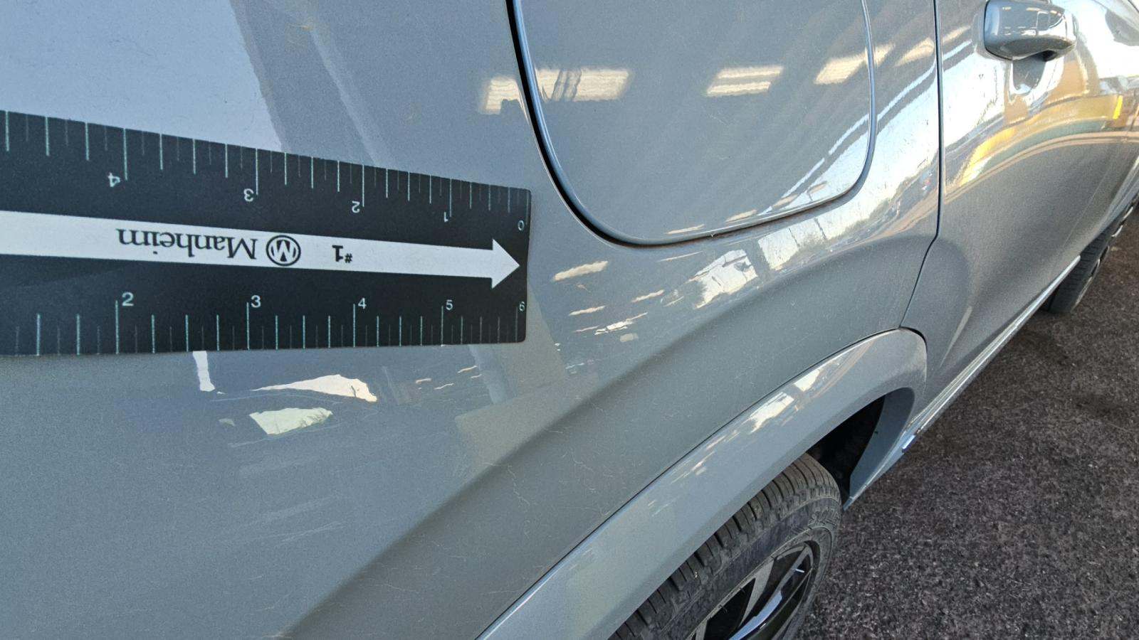 2025 Volvo XC90 B6 Plus AWD