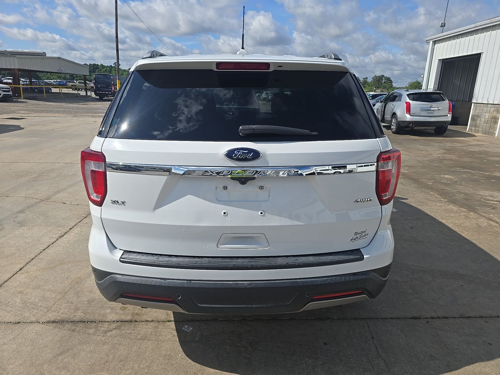 FORD EXPLORER - 6