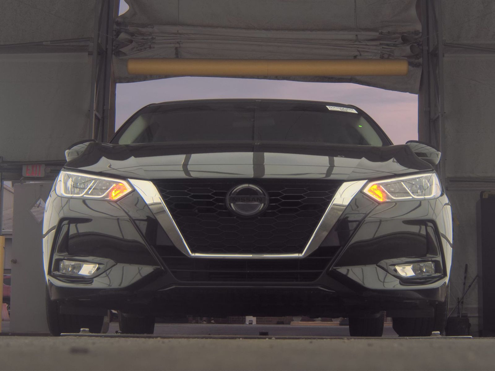 NISSAN SENTRA - 4