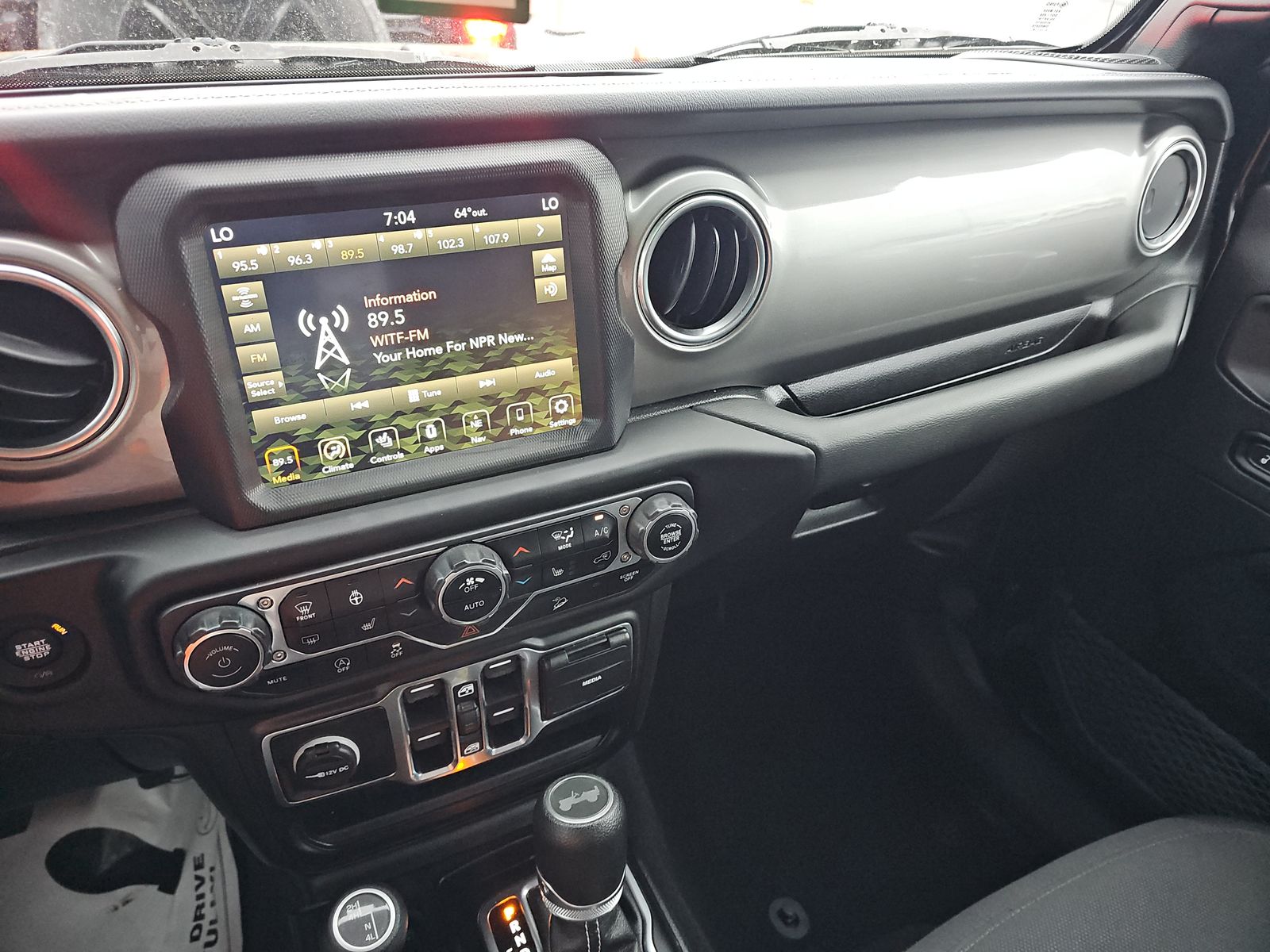 2020 Jeep Wrangler Unlimited Sahara AWD