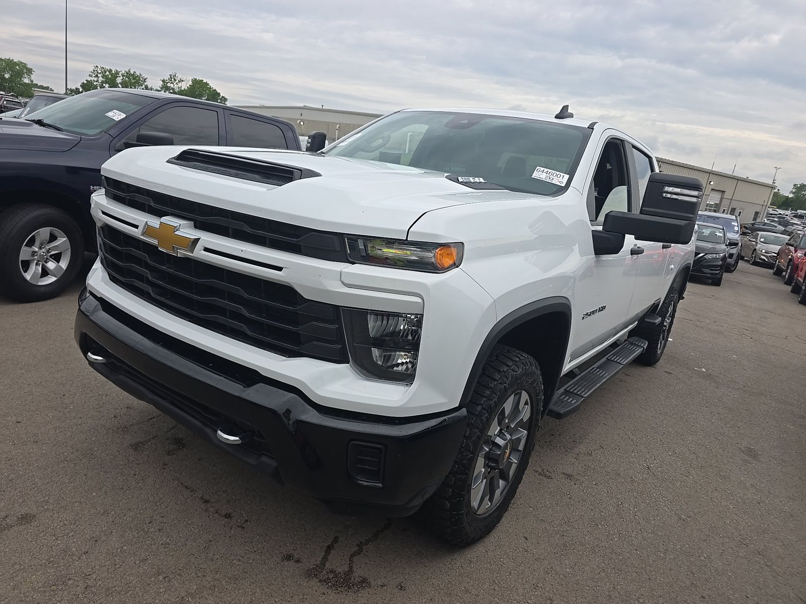 2024 Chevrolet Silverado 2500HD Custom AWD