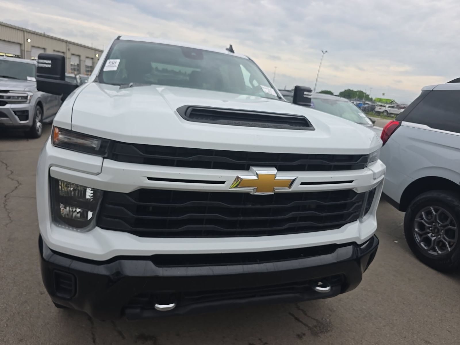 2024 Chevrolet Silverado 2500HD Custom AWD
