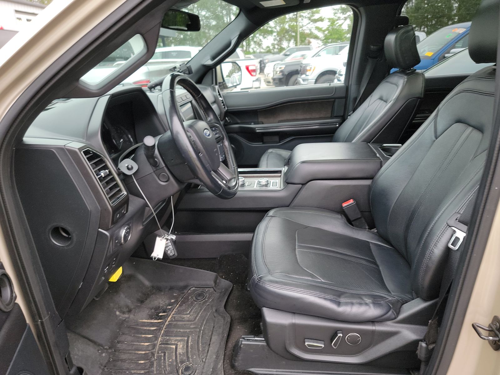 FORD EXPEDITION MAX - 8