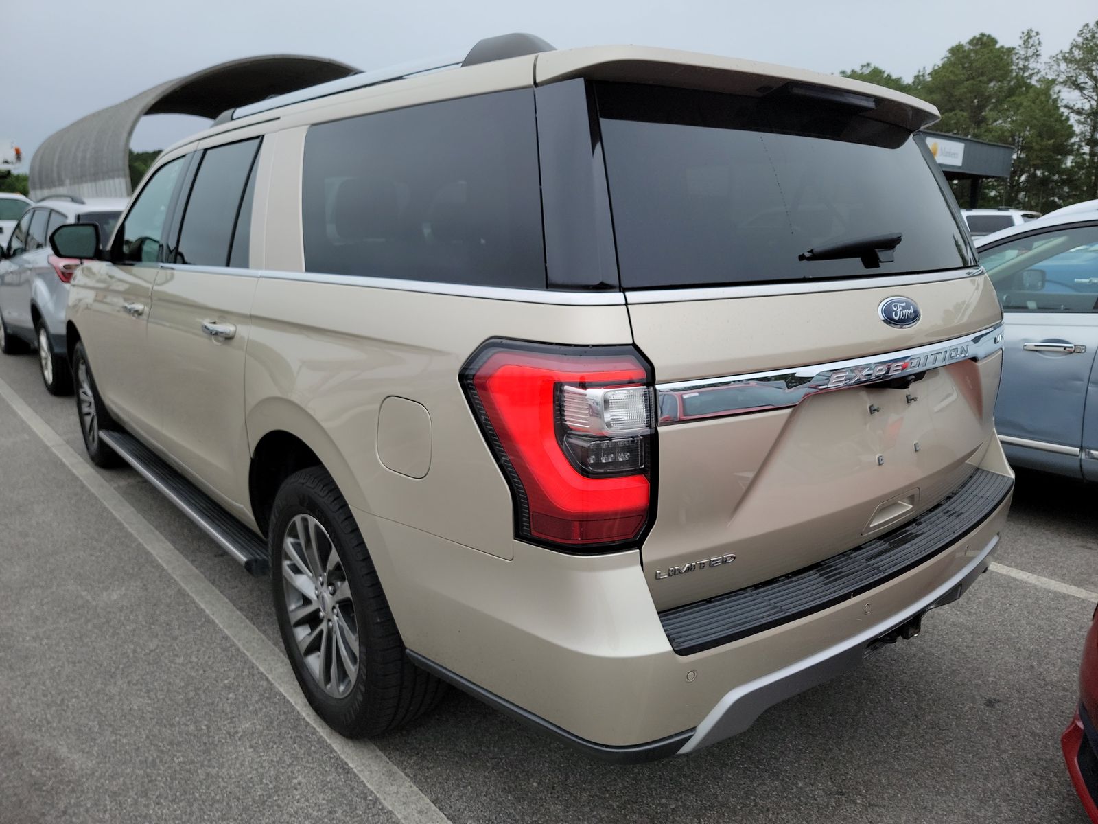 FORD EXPEDITION MAX - 7