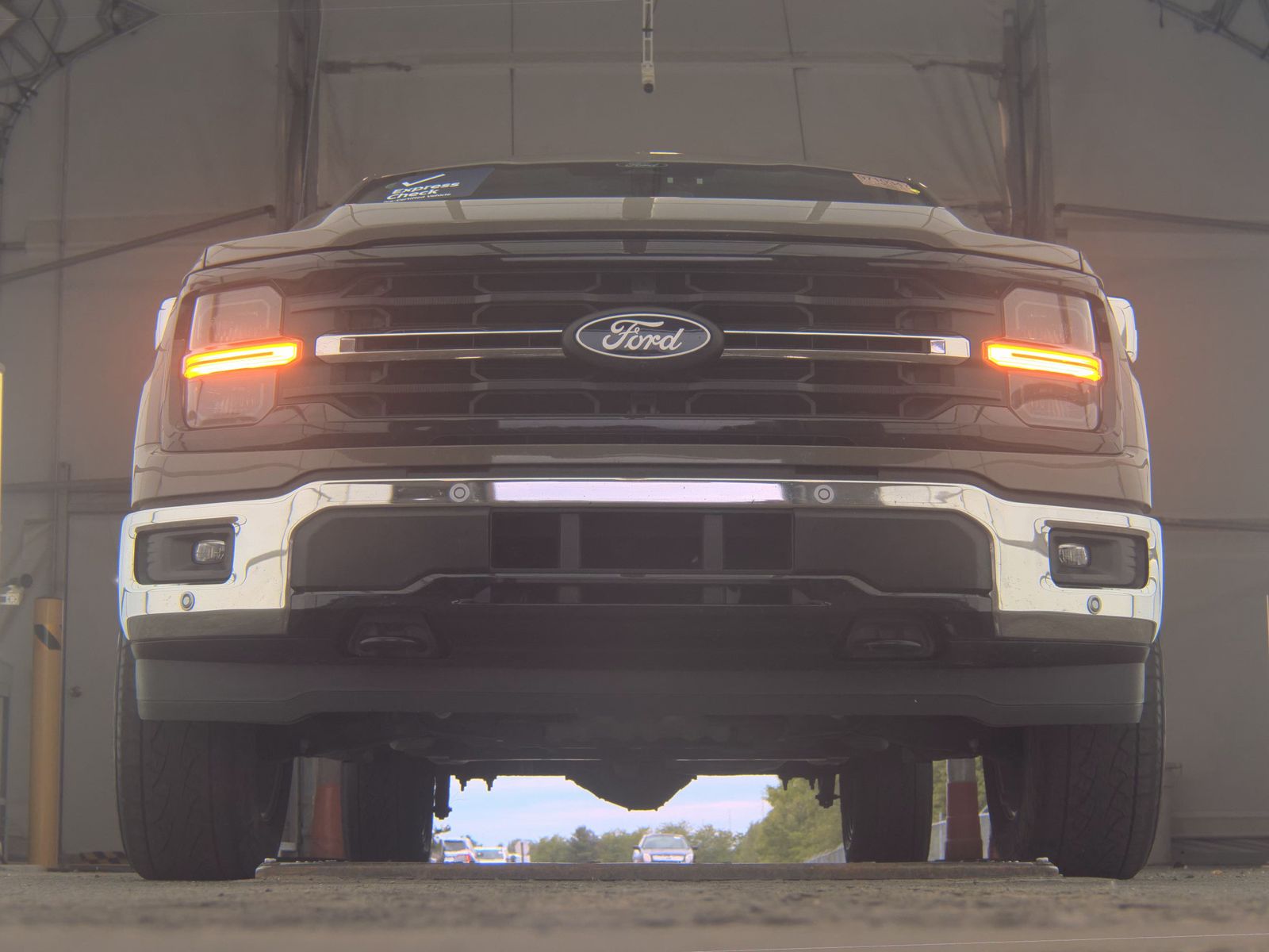 FORD F-150 - 4