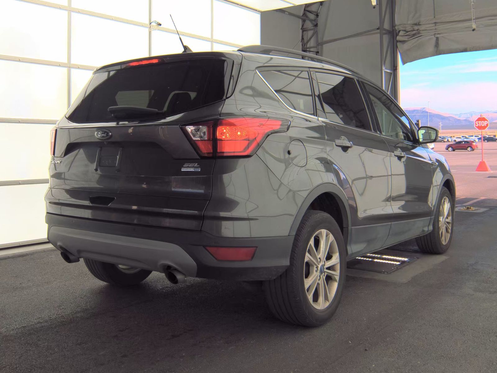 FORD ESCAPE - 5