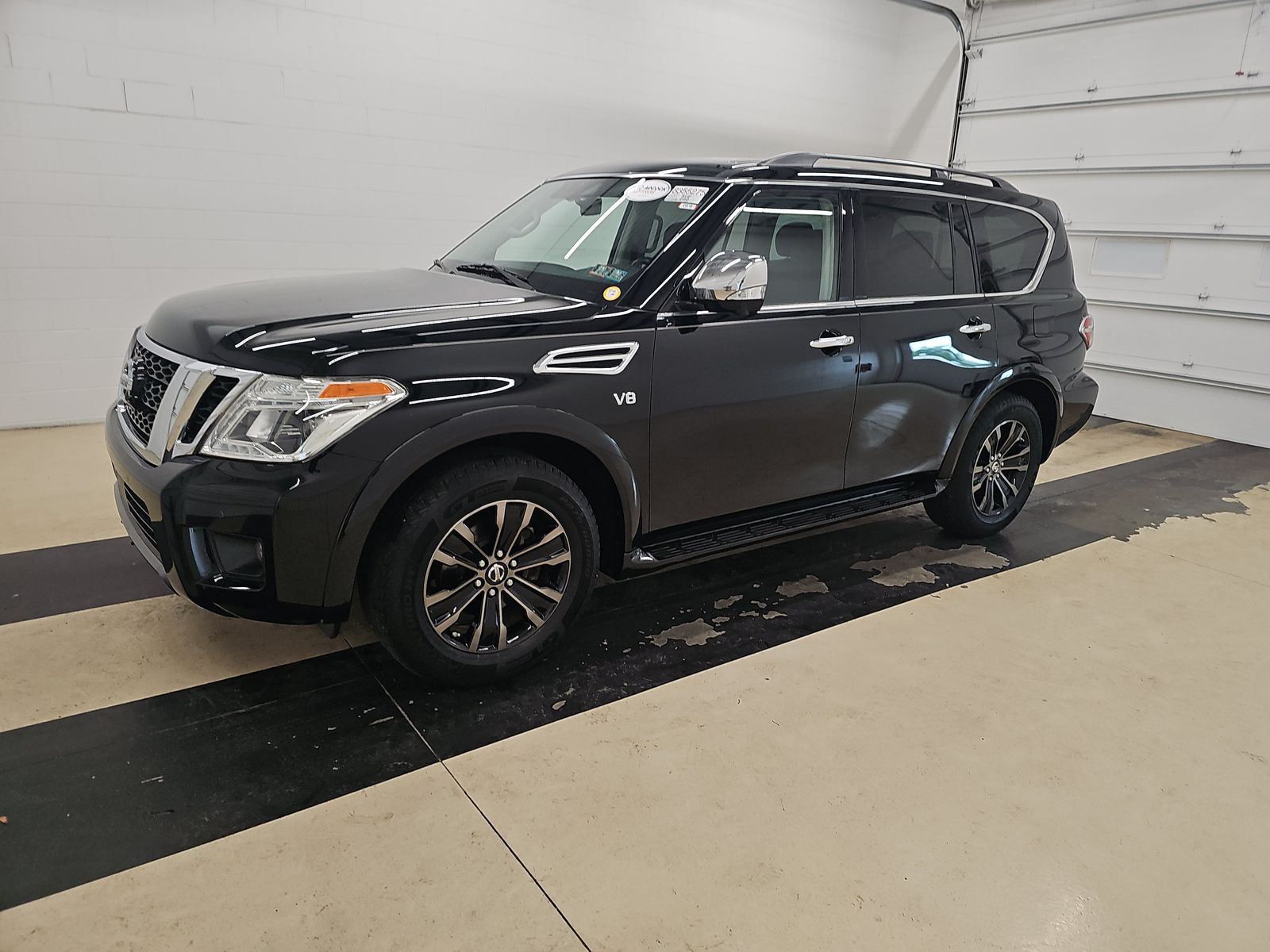 2019 Nissan Armada Platinum 4X4's photo
