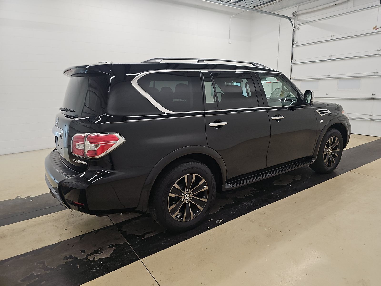 NISSAN ARMADA - 5