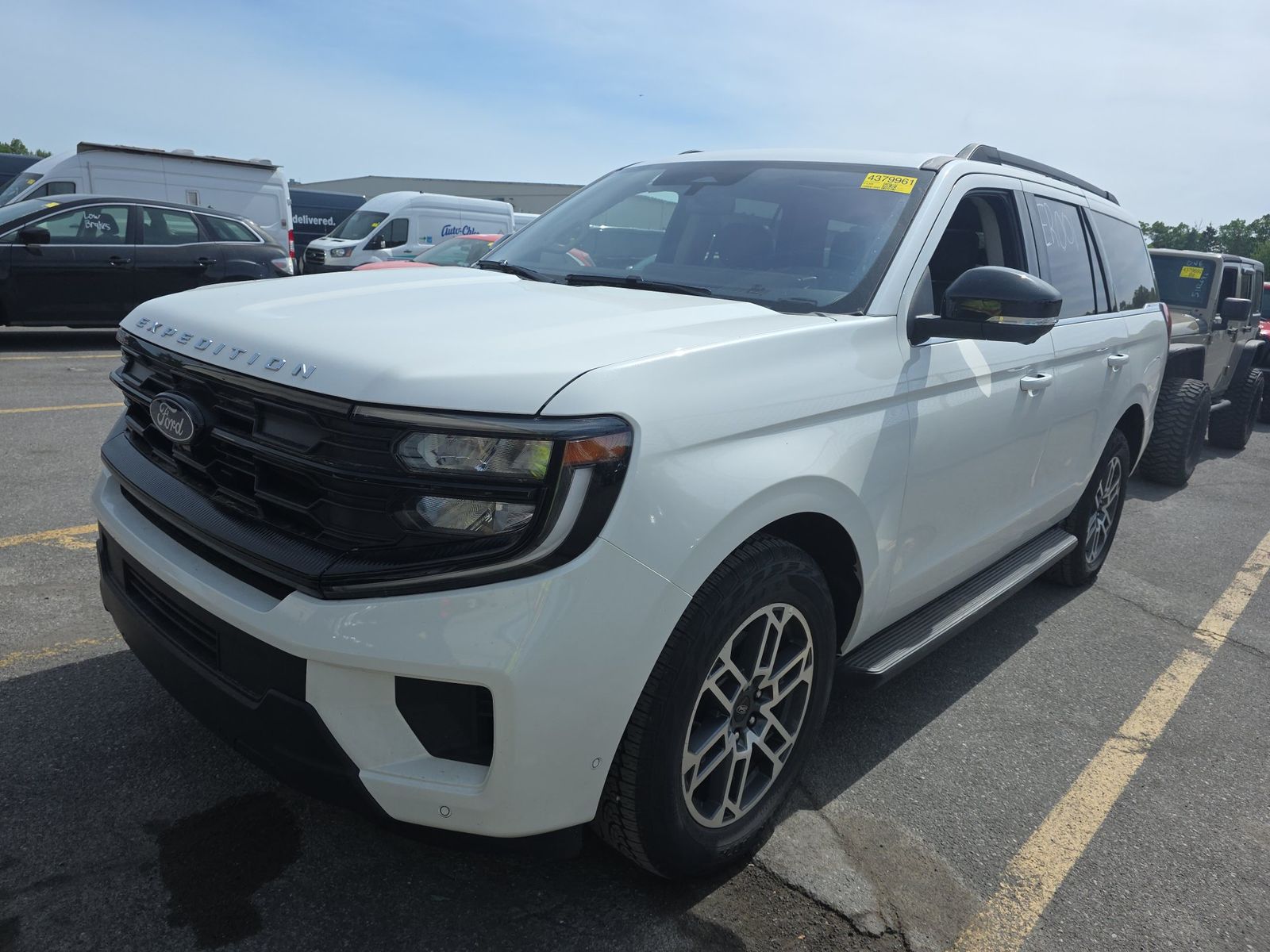 FORD EXPEDITION - 1