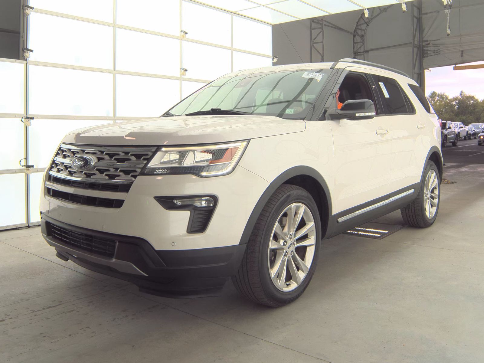 2018 Ford Explorer XLT AWD