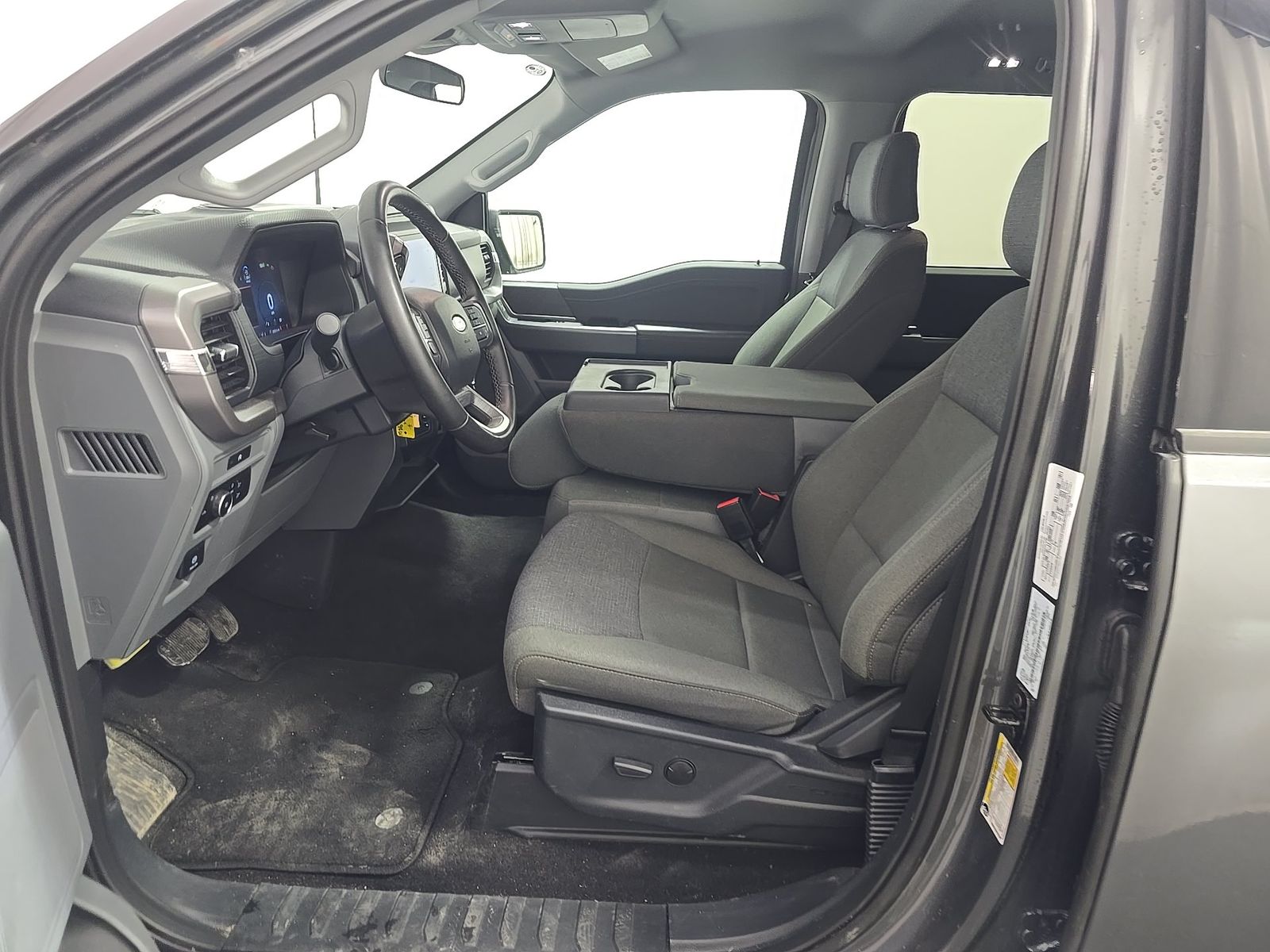 FORD F-150 - 8
