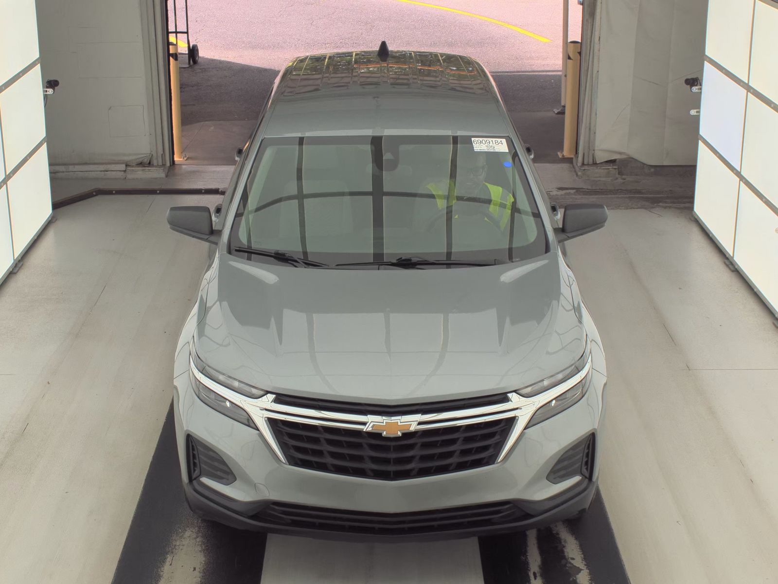 2023 Chevrolet Equinox LS AWD