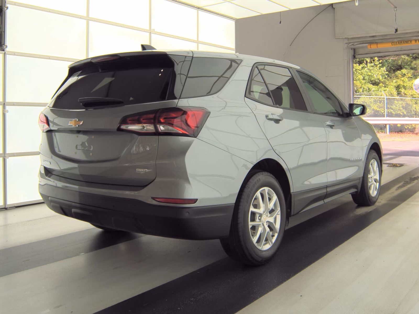 2023 Chevrolet Equinox LS AWD