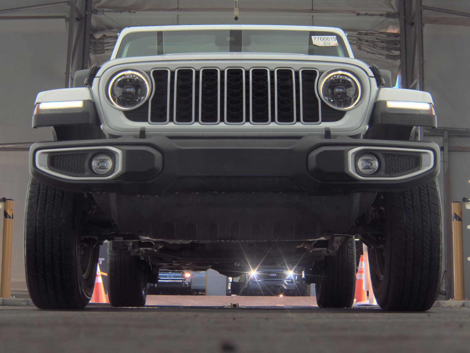 2025 Jeep Wrangler Sahara AWD