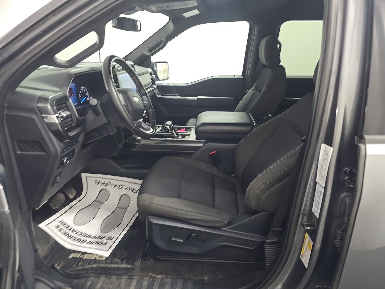 FORD F-150 - 8