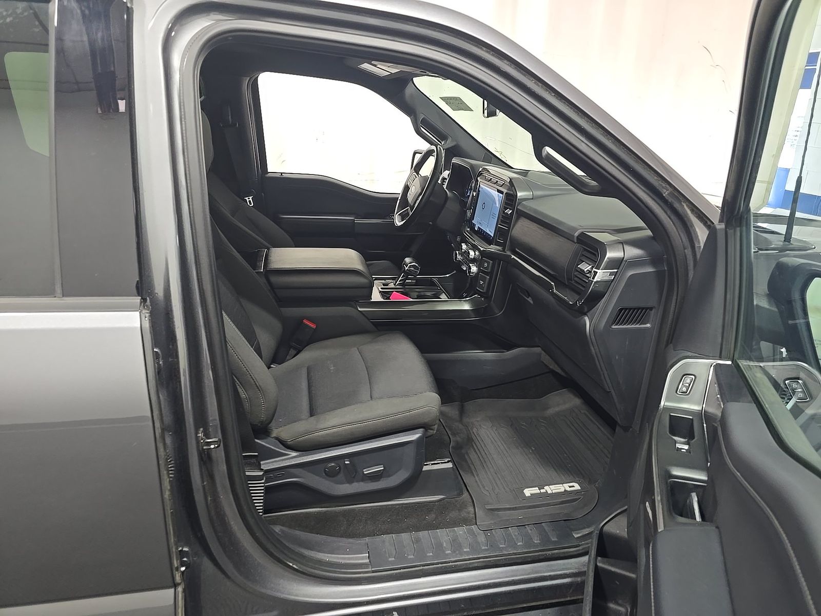 FORD F-150 - 9