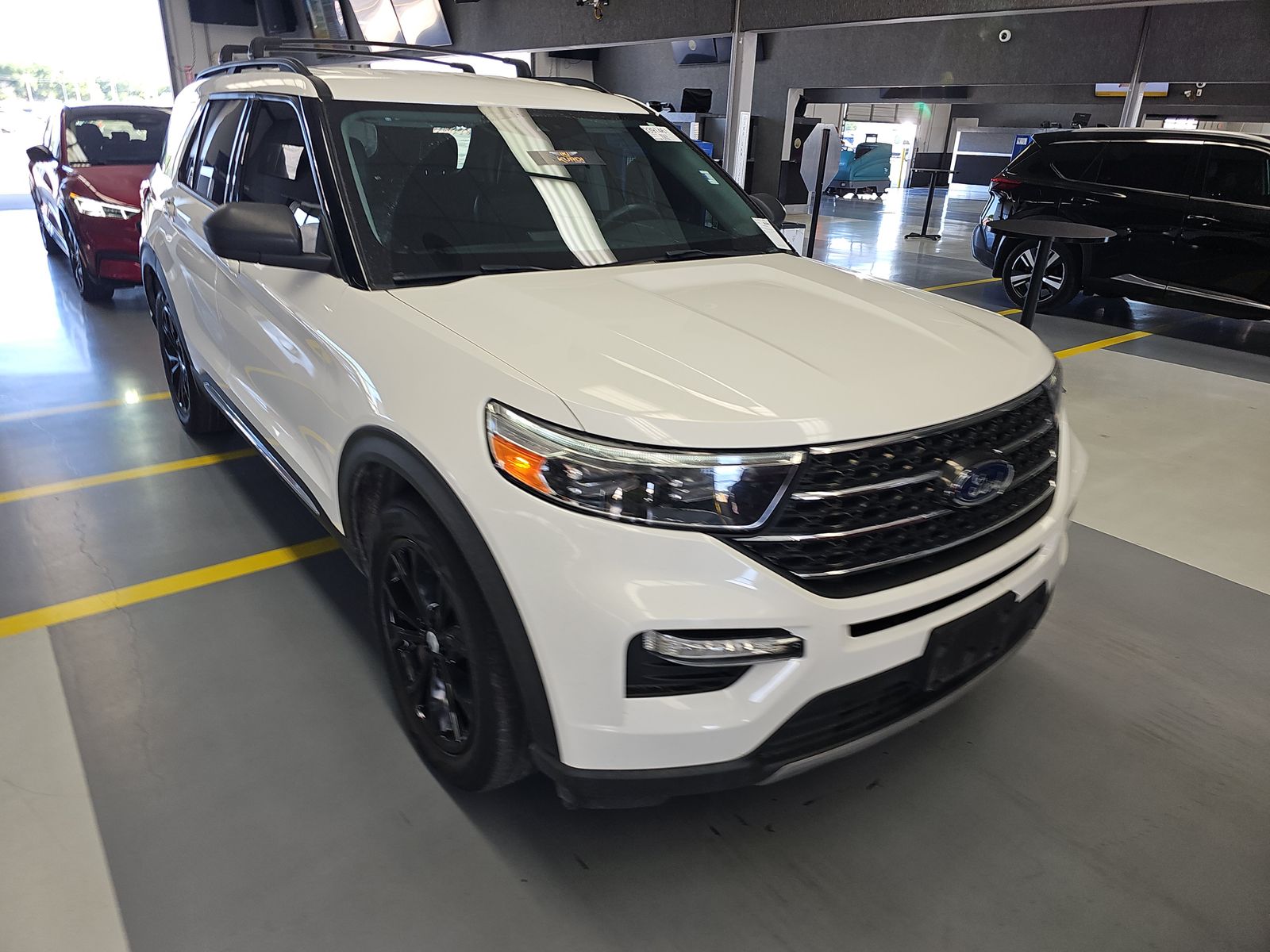 FORD EXPLORER - 4