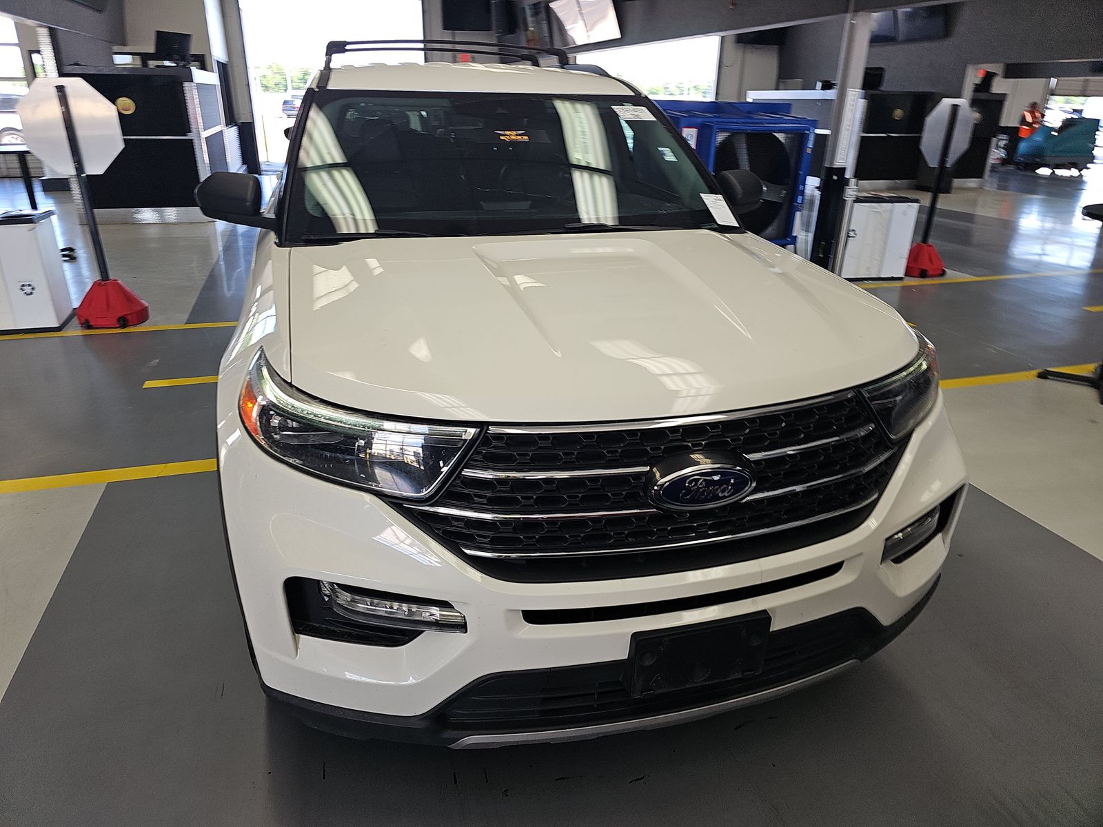 FORD EXPLORER - 3