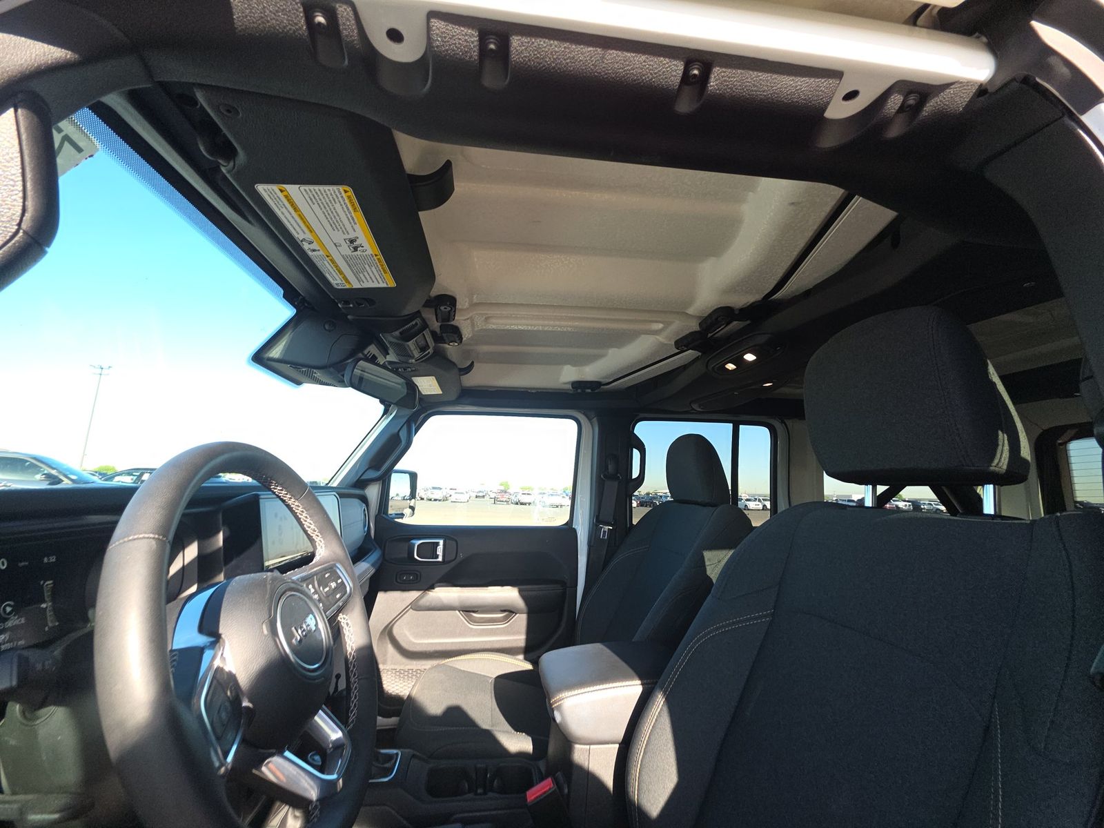 2025 Jeep Wrangler Sahara AWD