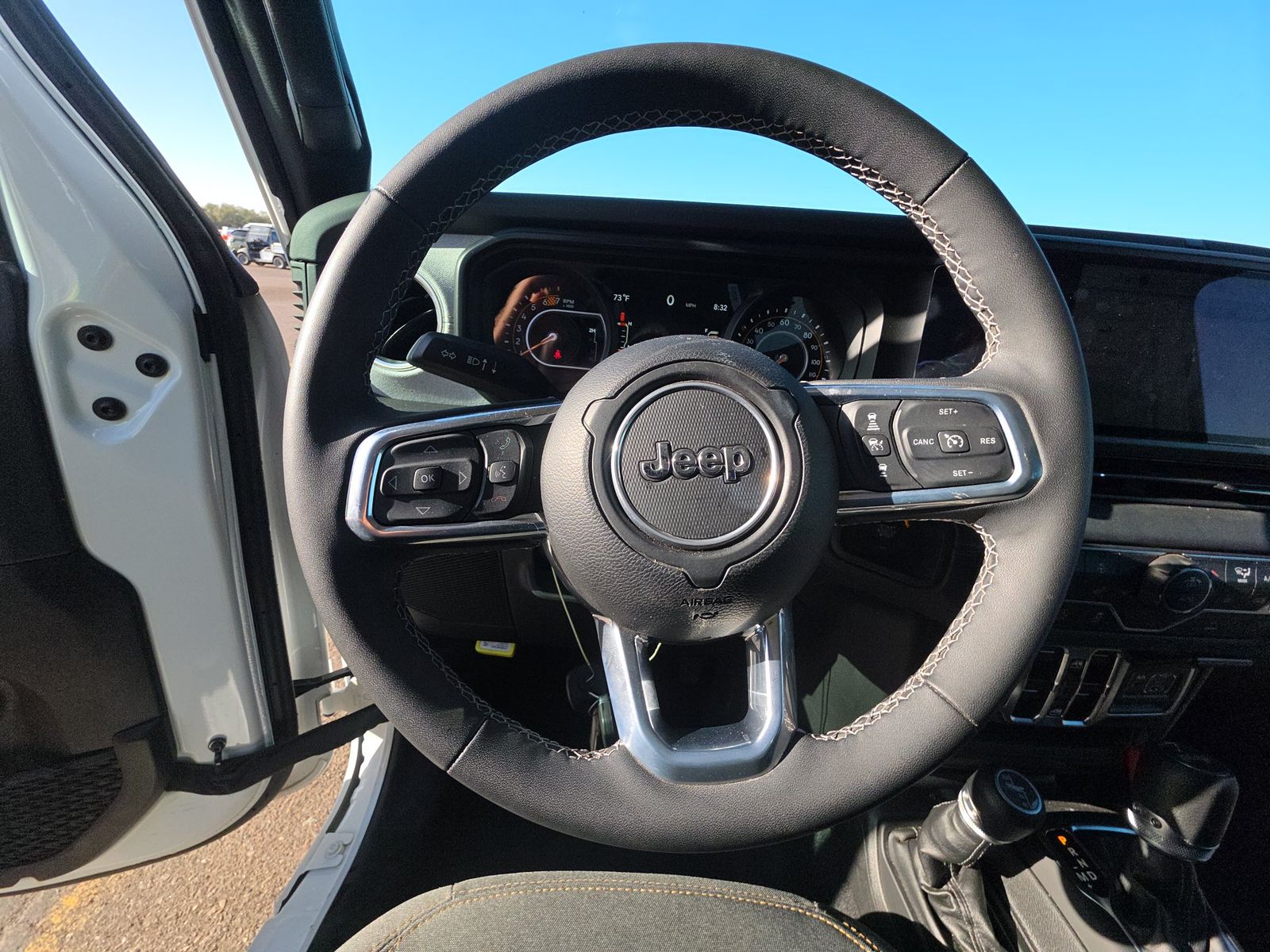 2025 Jeep Wrangler Sahara AWD