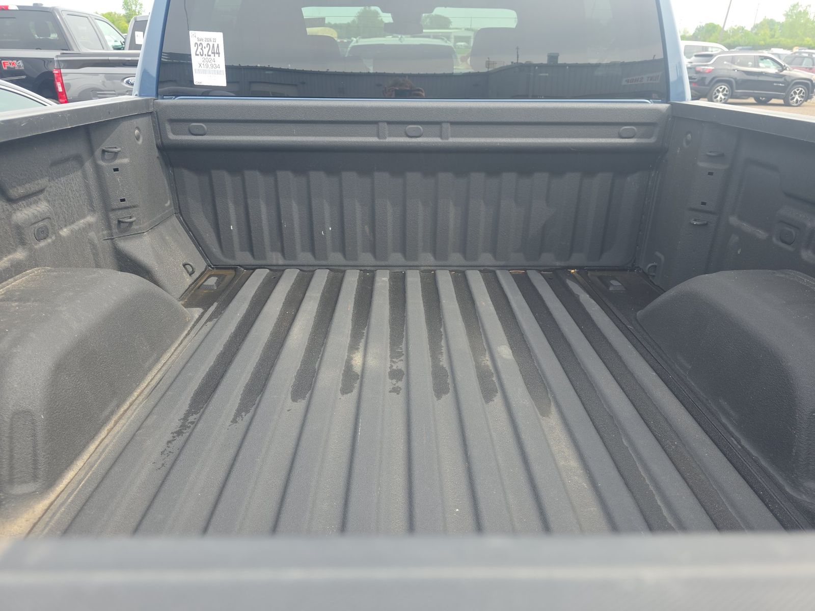 2024 Chevrolet Silverado 1500 Custom AWD