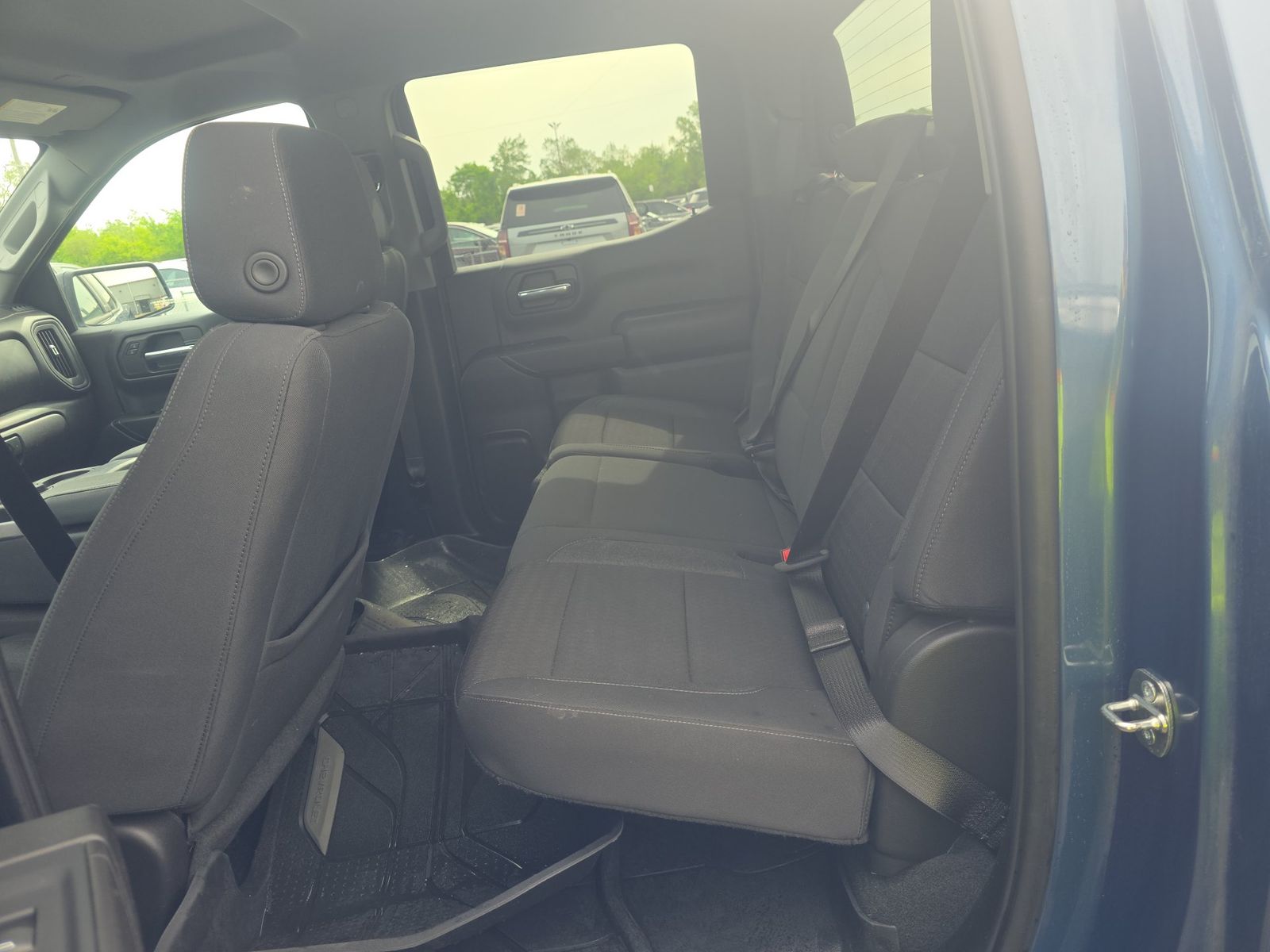 2024 Chevrolet Silverado 1500 Custom AWD