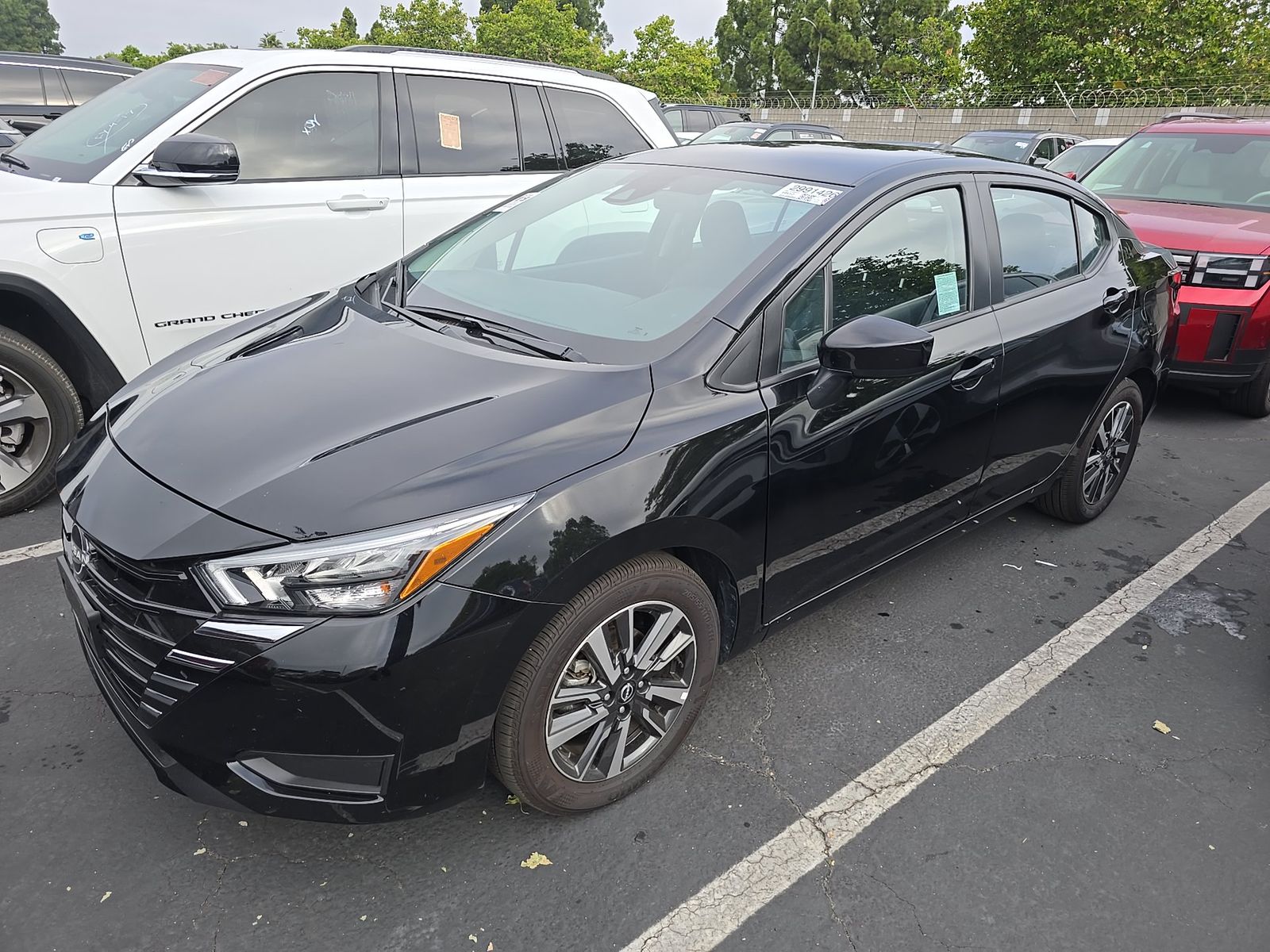 NISSAN VERSA - 1