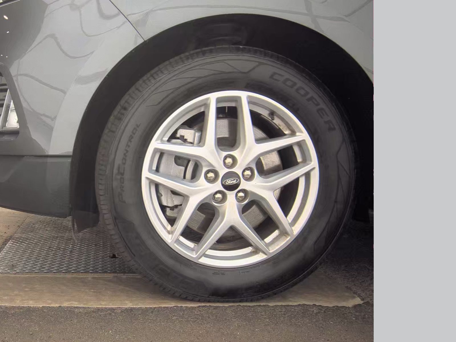 FORD EDGE - 10