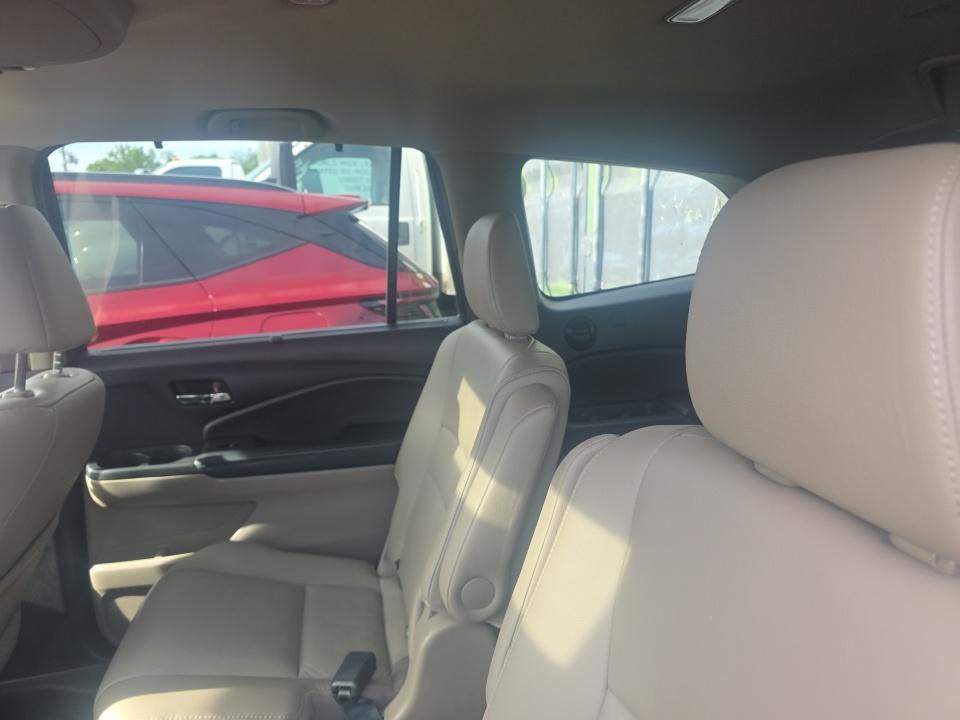 2020 Honda Pilot Touring AWD