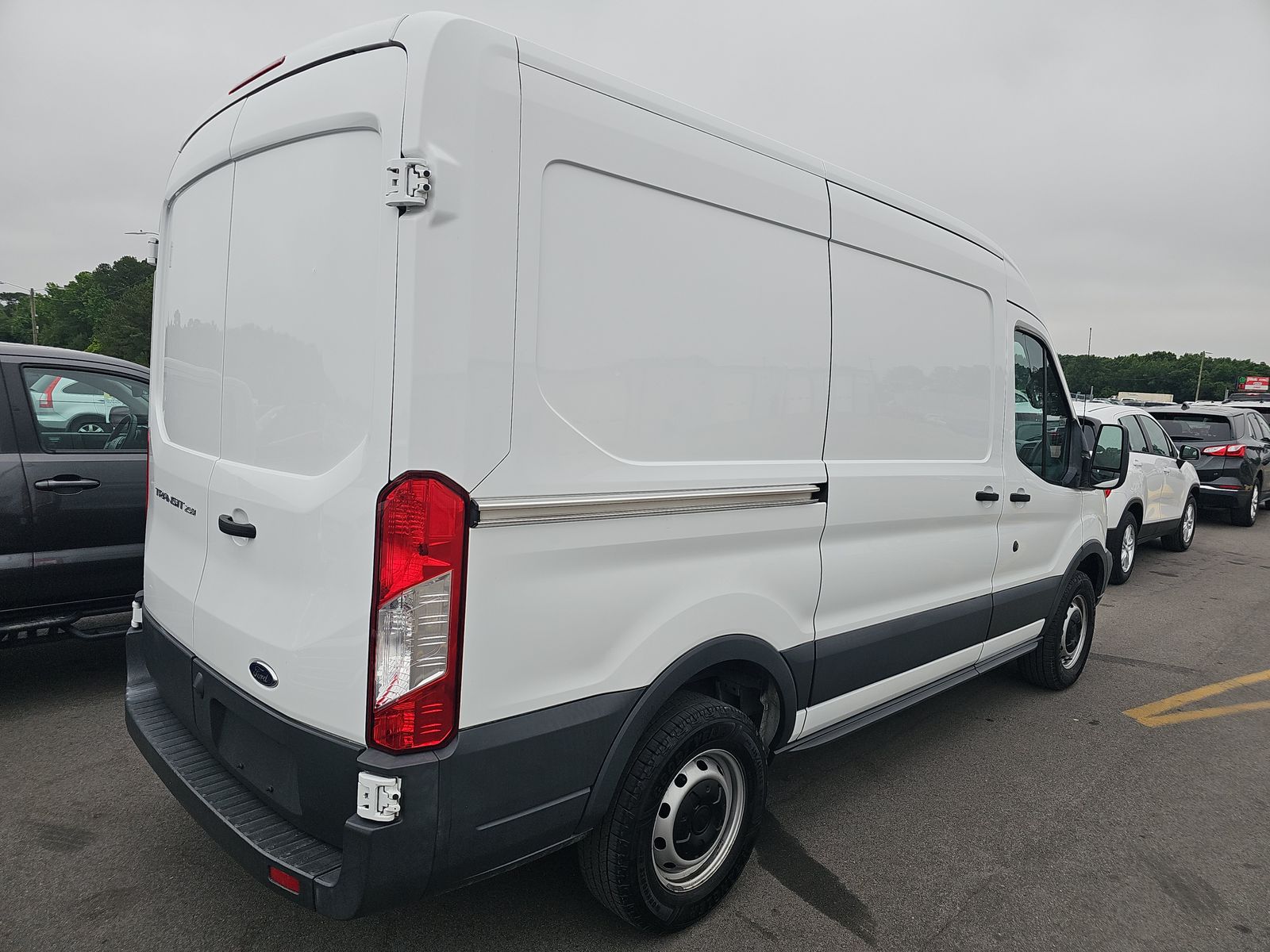 FORD TRANSIT 250 - 5