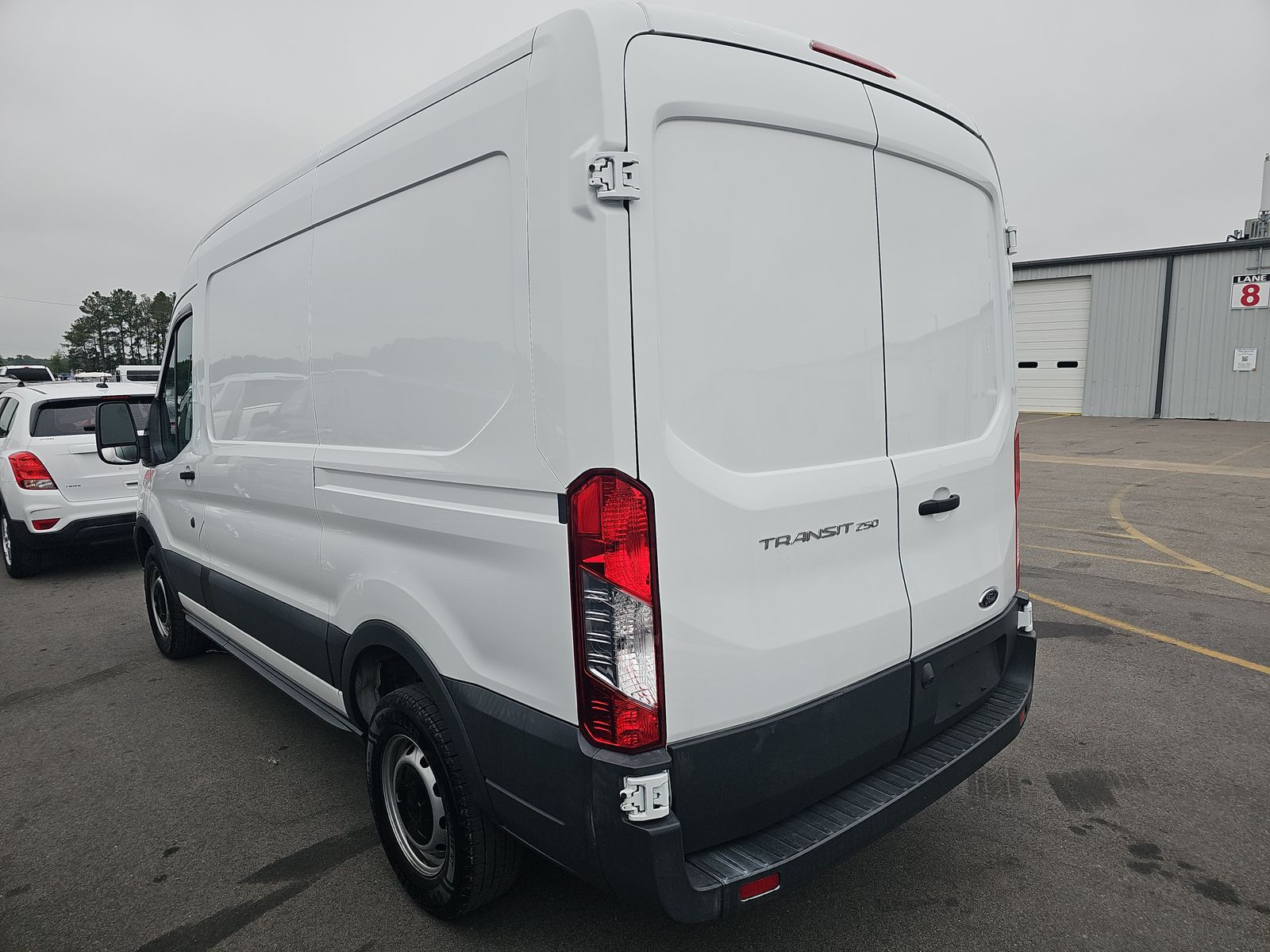 FORD TRANSIT 250 - 7