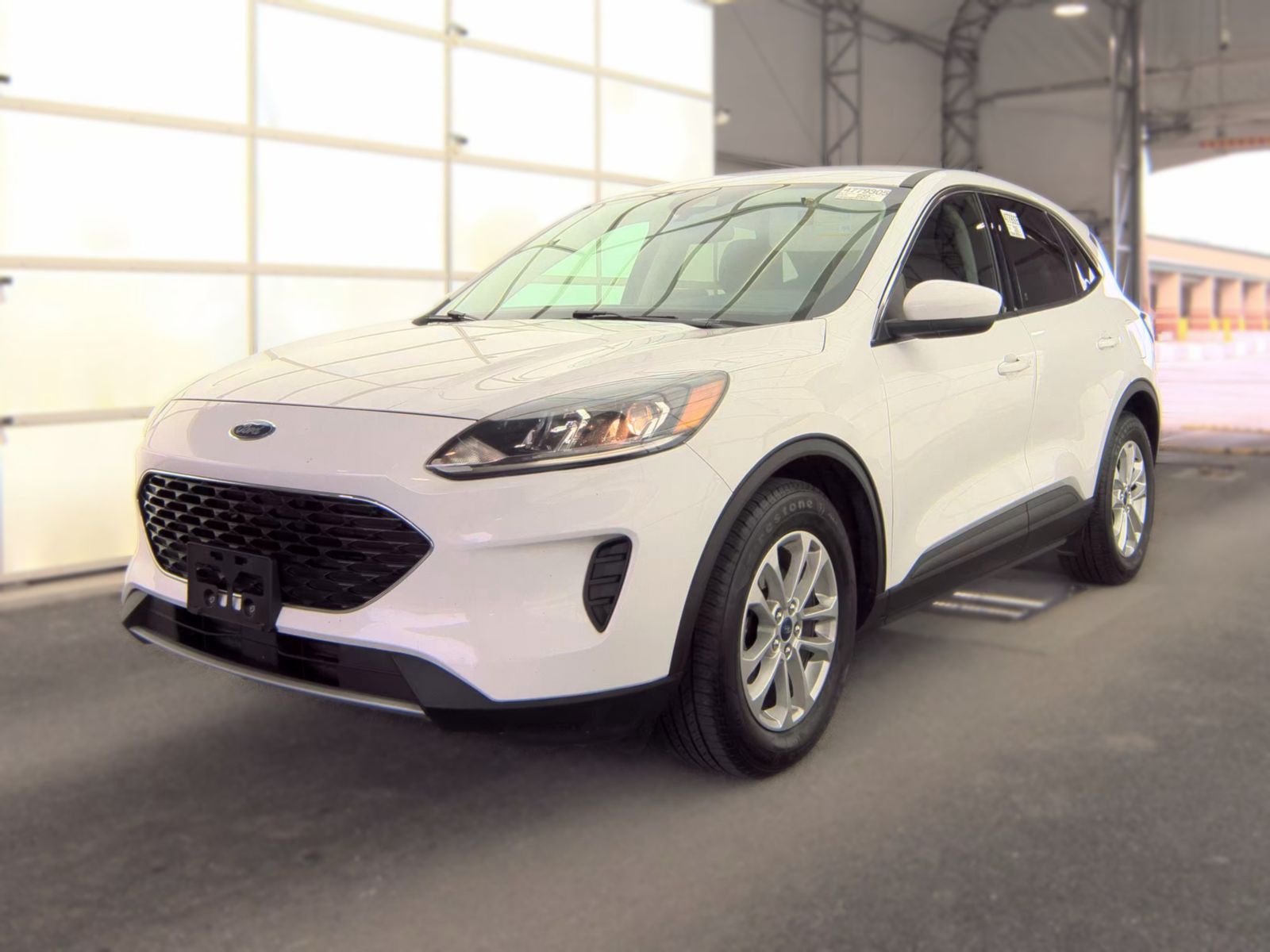 FORD ESCAPE - 1