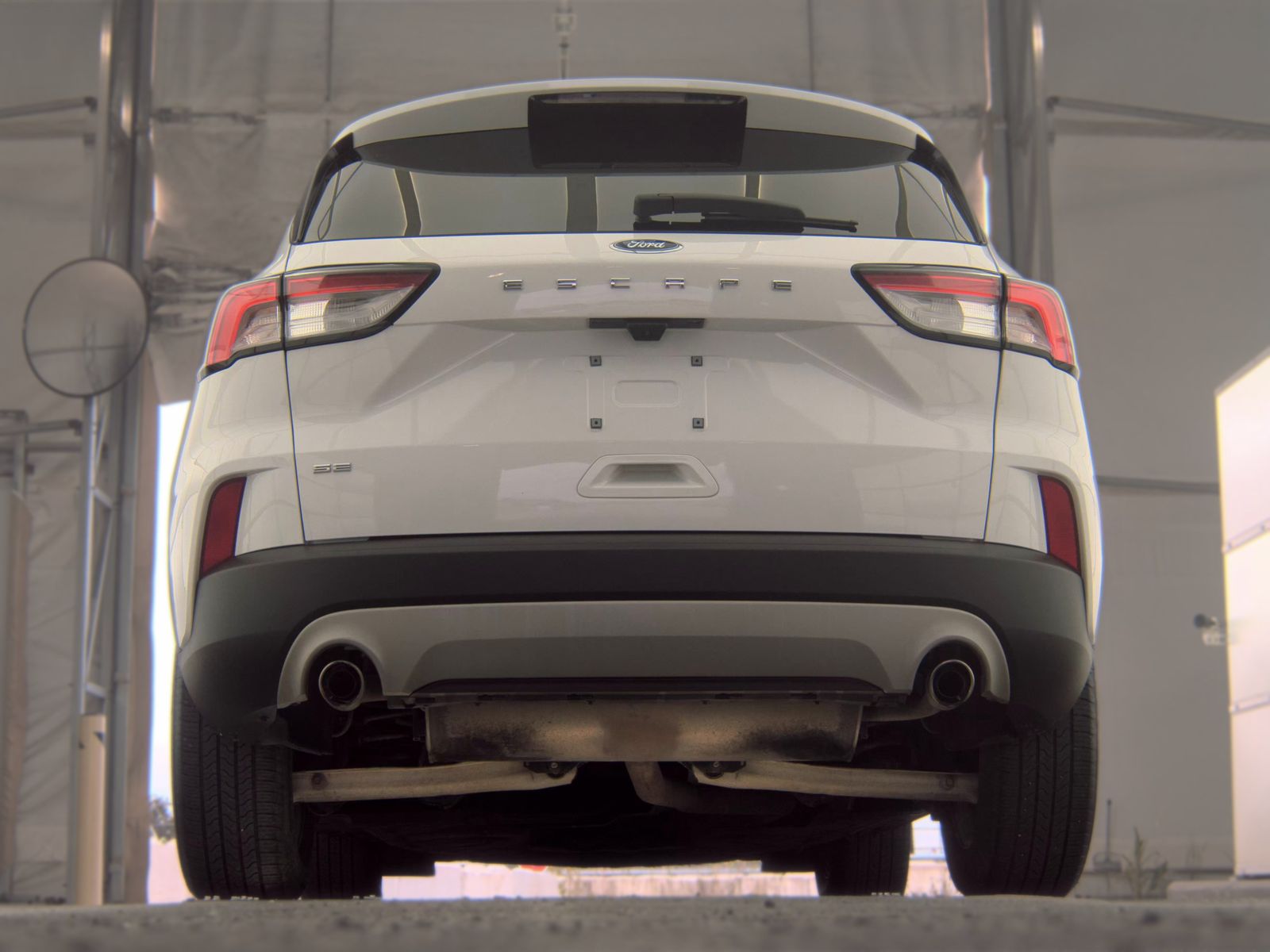 FORD ESCAPE - 8