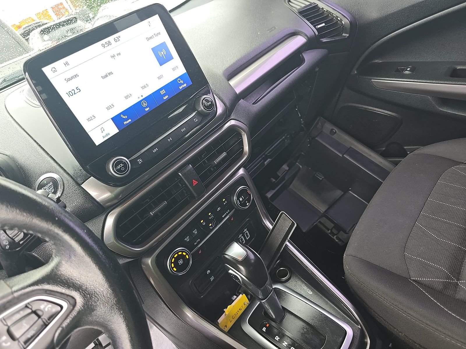 FORD ECOSPORT - 8