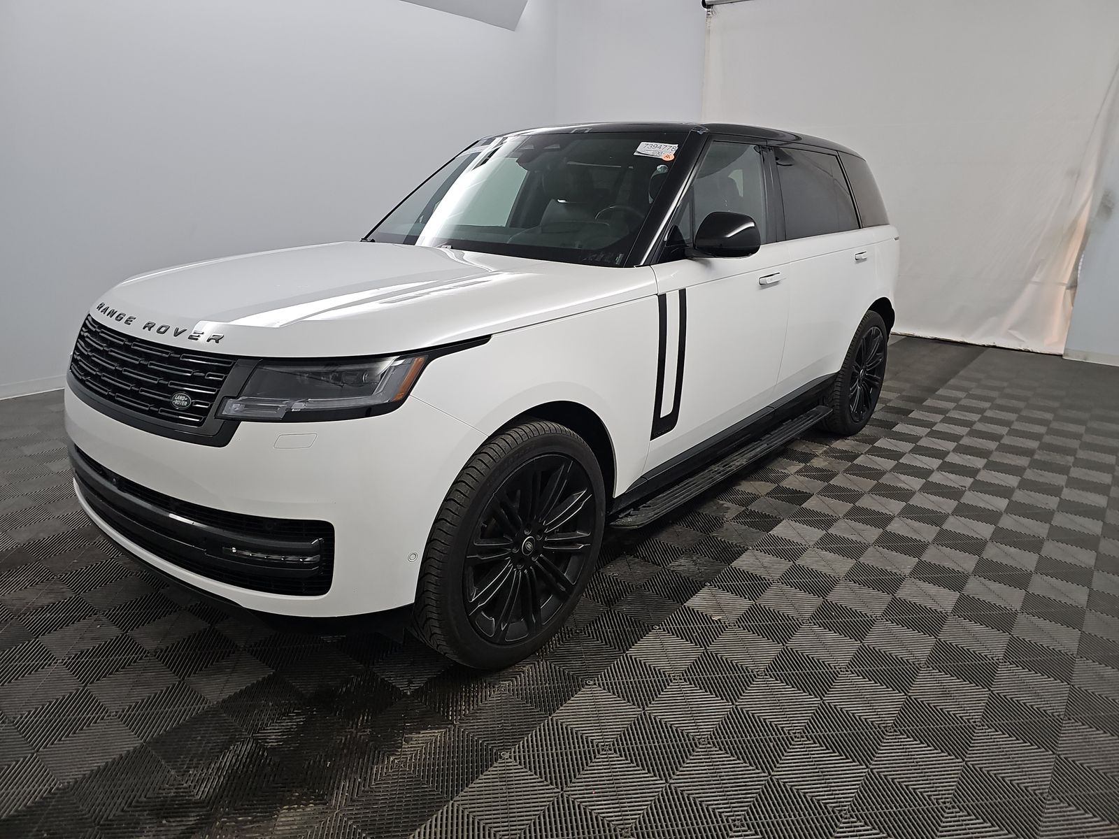 LAND ROVER RANGE ROVER - 1