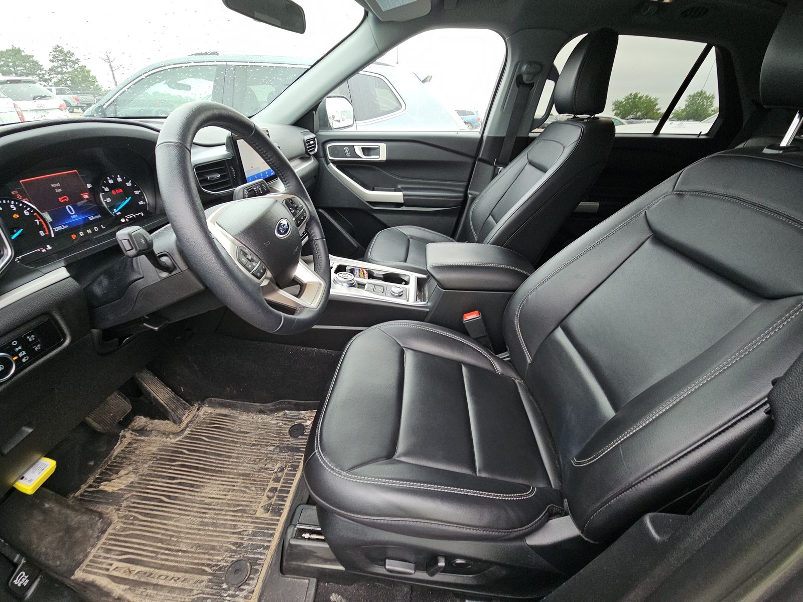 FORD EXPLORER - 8