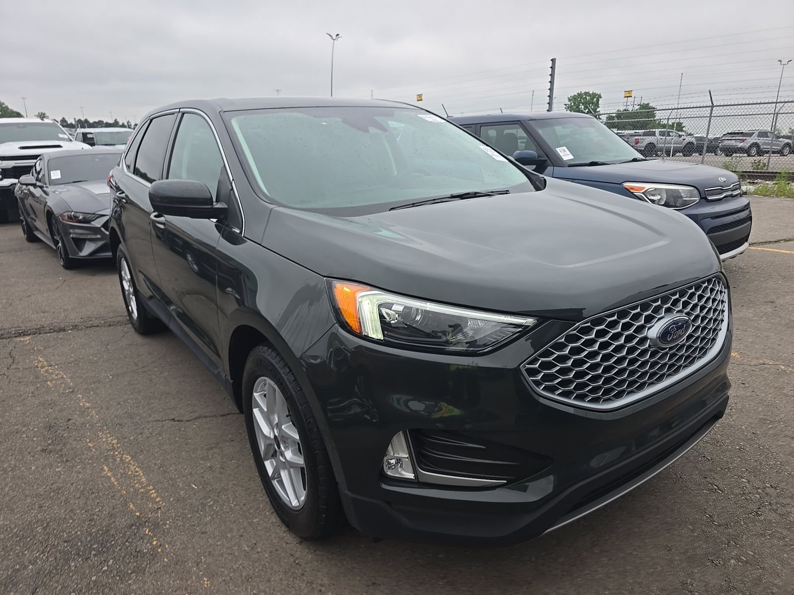FORD EDGE - 4
