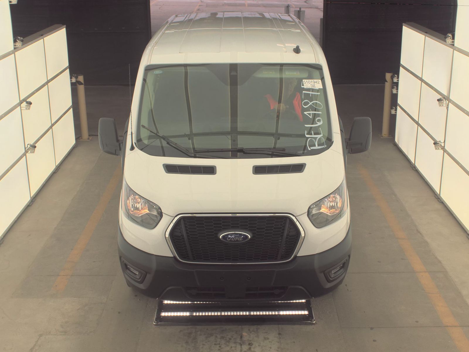 FORD TRANSIT 250 - 3