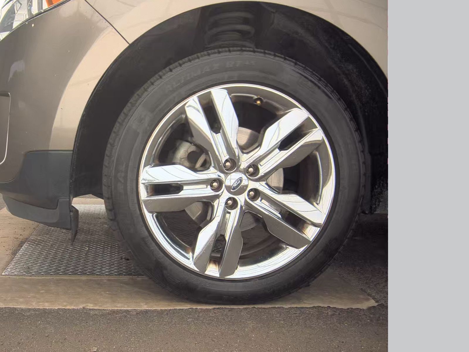 FORD EDGE - 10