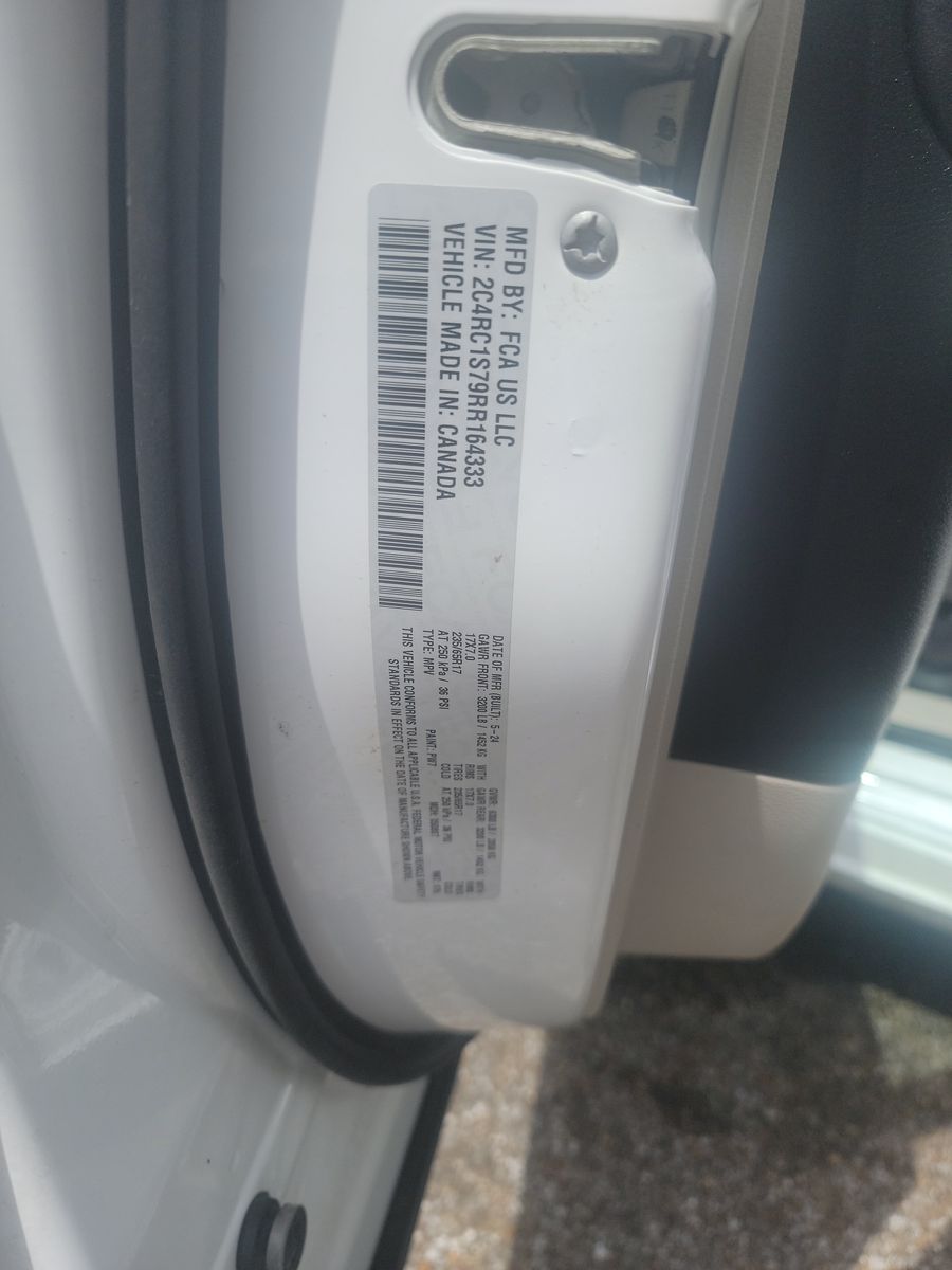 2024 Chrysler Pacifica Hybrid Select FWD