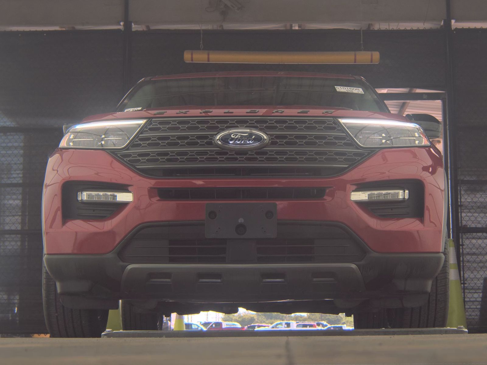 FORD EXPLORER - 4